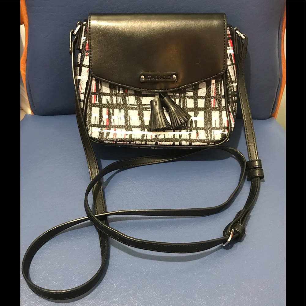 Vera Bradley tassel crossbody